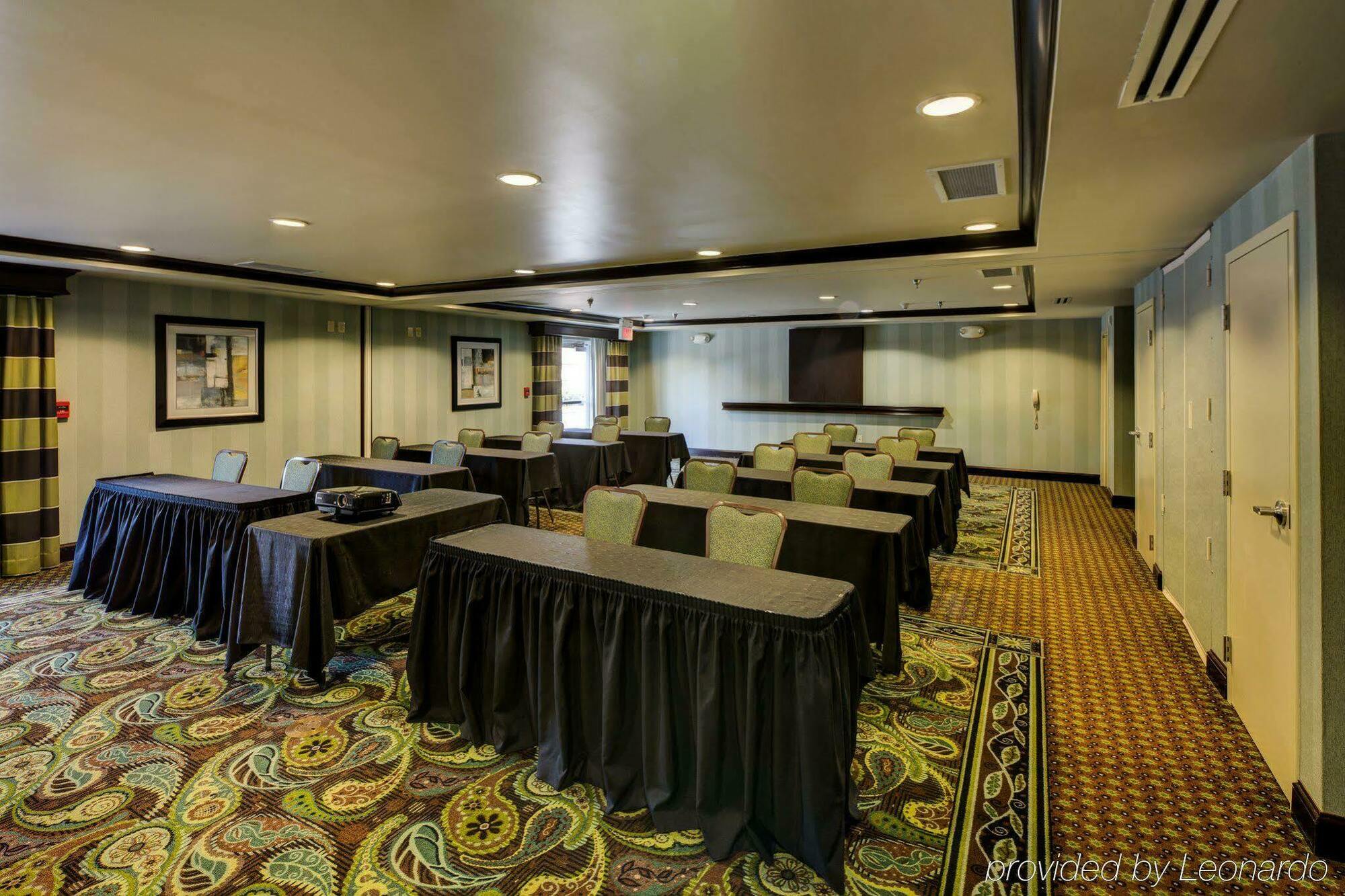 Holiday Inn Express - Columbus - Dublin By Ihg Exteriér fotografie
